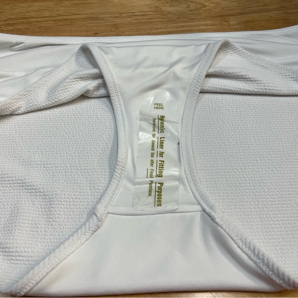 2/$30 💥 NEW (XXL) Old Navy High Waisted Calla Lily White Classic Bikini (1185) - Picture 5 of 8